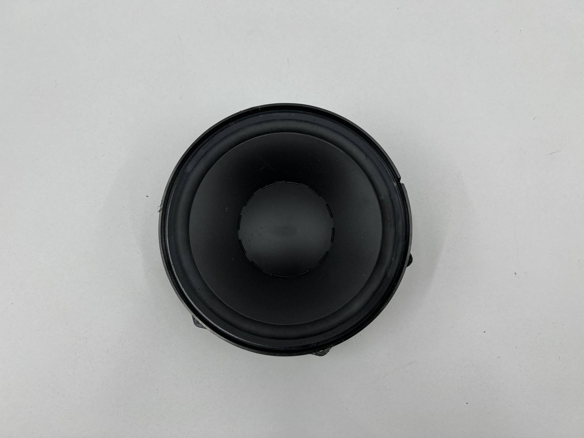 динамик Volkswagen Arteon 2019 OEM 1Q0035454D