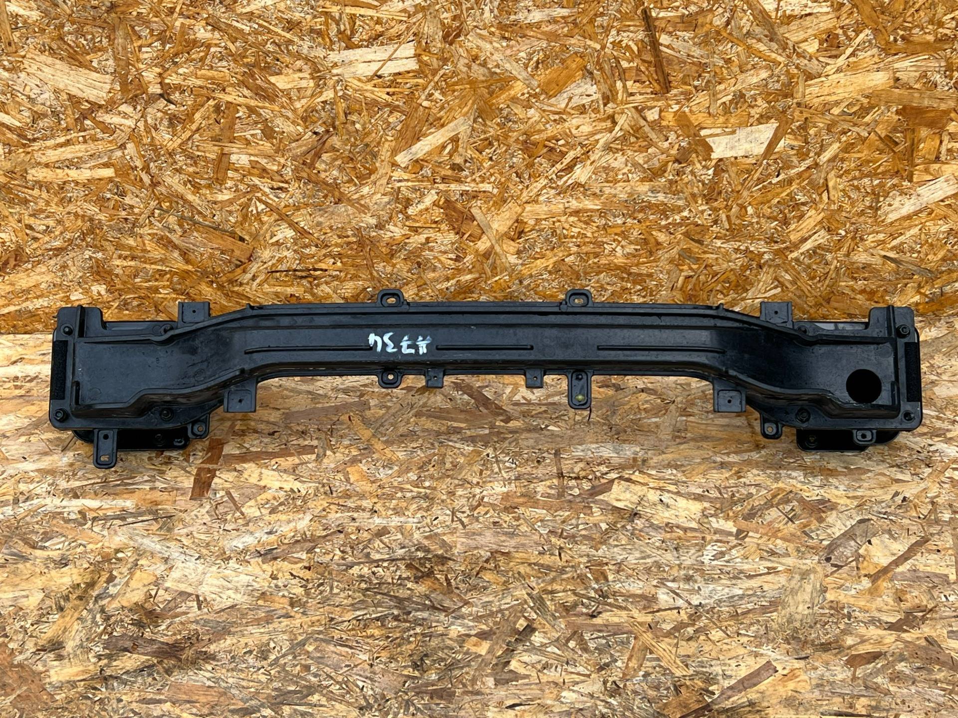 Усилитель бампера заднего Genesis G70 2019 OEM 86631-G9100