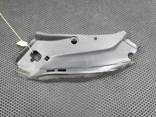 уплотнитель подкапотного пространства Mercedes-Benz GLK-Класс X204 2012, 3.5 л., бензин, АКПП, внедорожник 5 дв., A2048260924