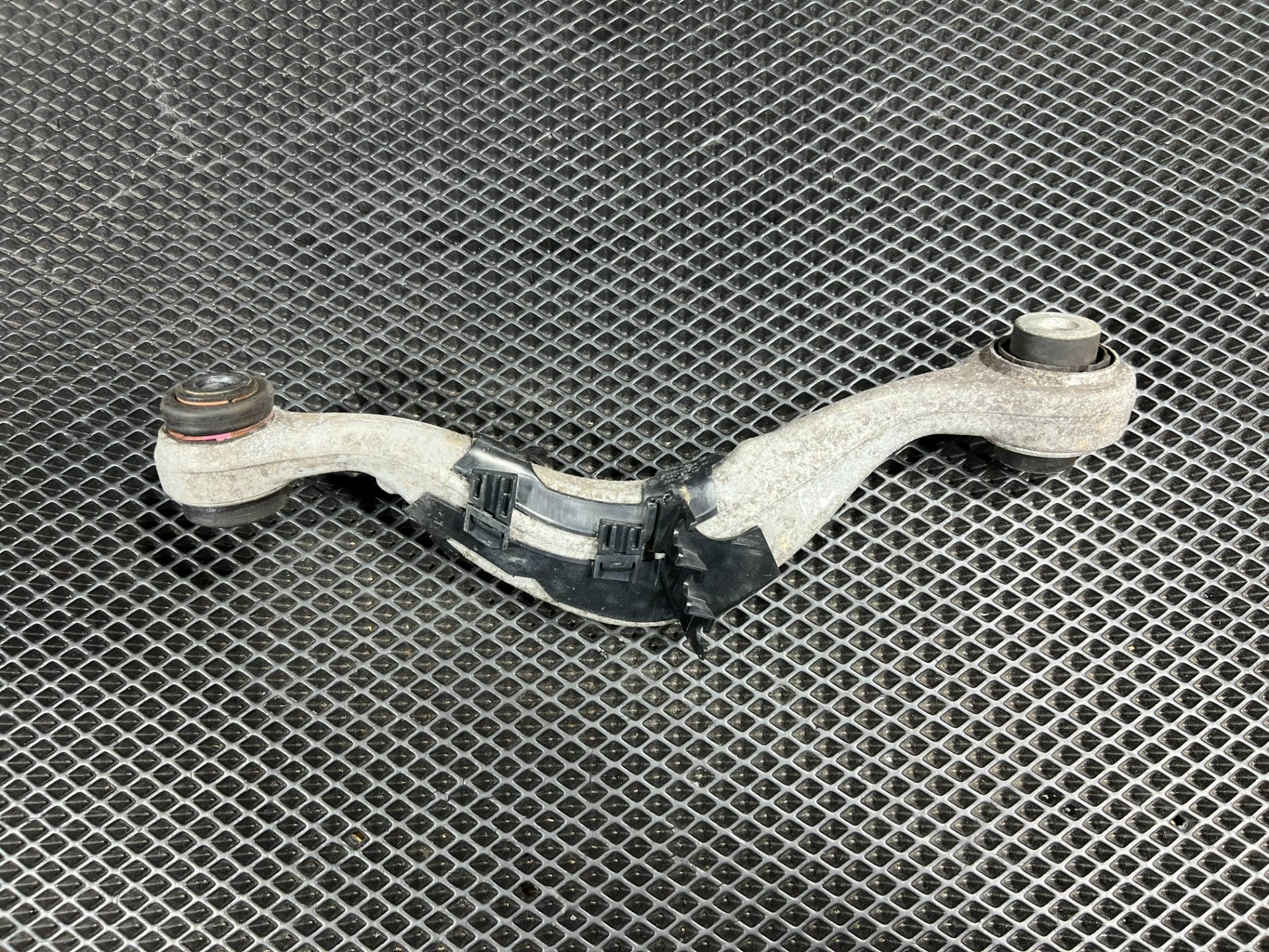 рычаг задний левый BMW 7 G11/G12 2017 OEM 6861837, 52953010, 529530, 686183702
