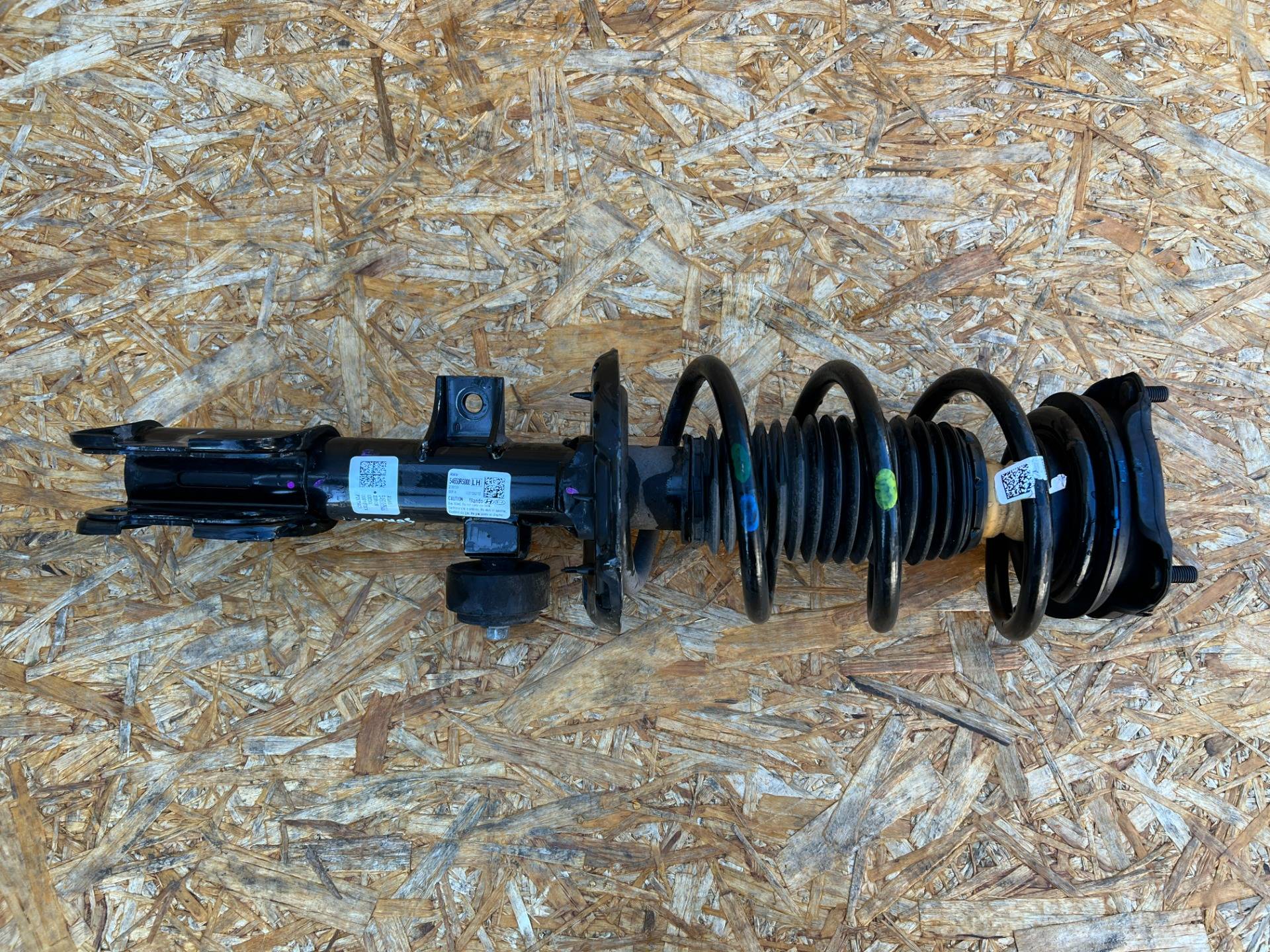 амортизатор передний левый Kia Sorento 4 2023 OEM 54650-R5000, 54600-R5020