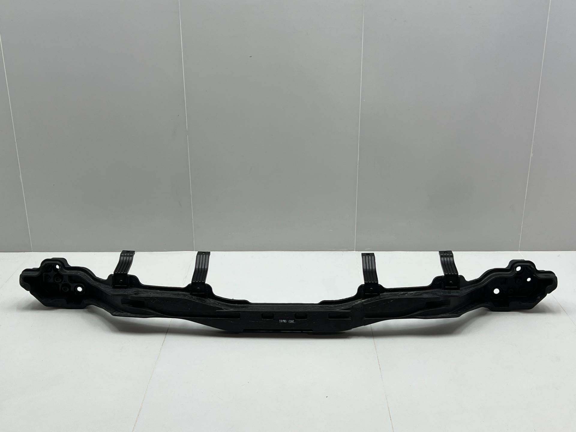 Усилитель бампера заднего Kia Carnival 4 2022 OEM 86631-R0000