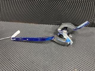 петля крышки багажника Porsche Cayenne 955 2006, 4.5 л., M 48.00, бензин, АКПП, внедорожник 5 дв., 7L5827302B