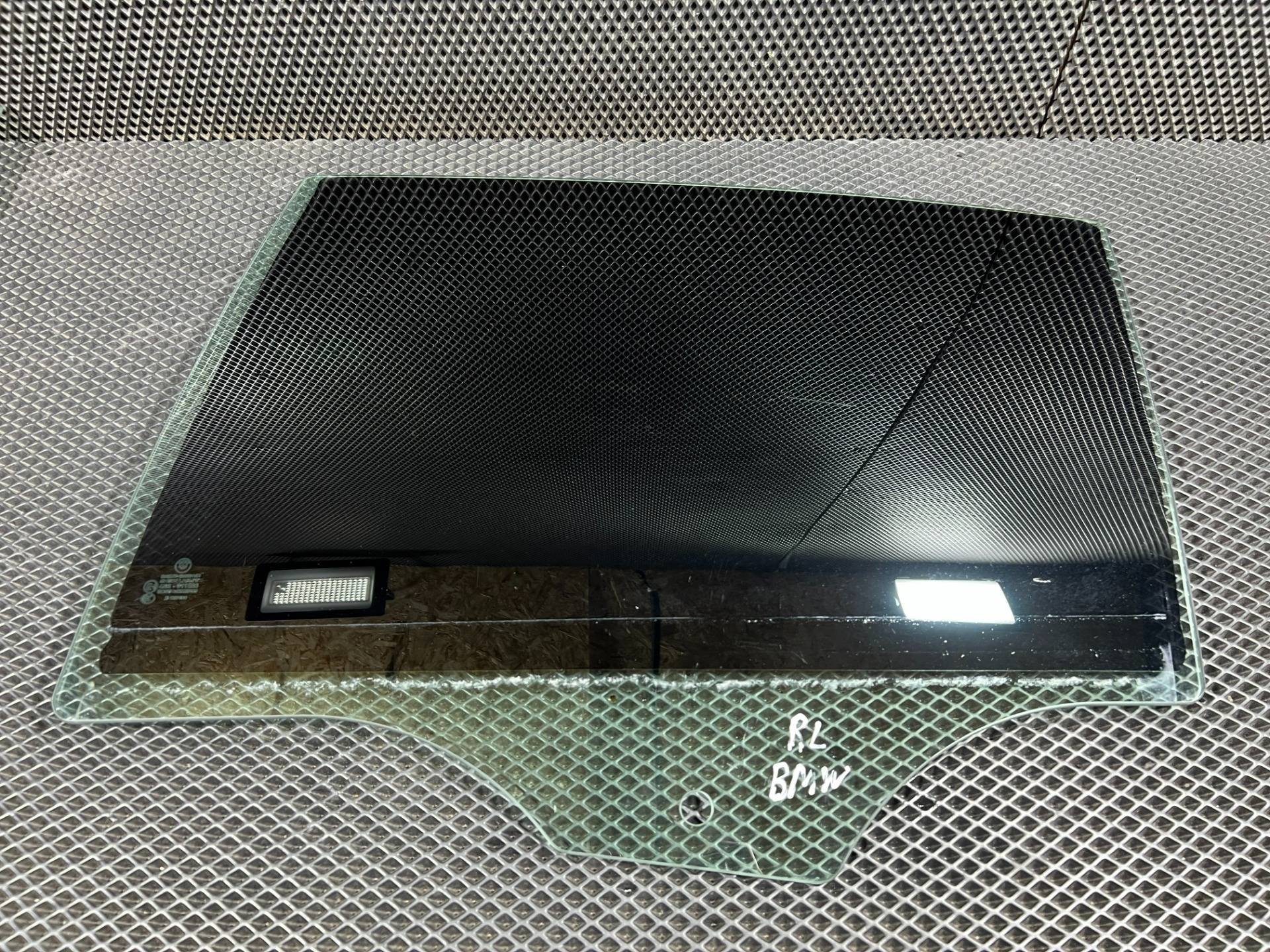 Стекло двери задней левой BMW 7 G11/G12 2017 OEM 51357411599