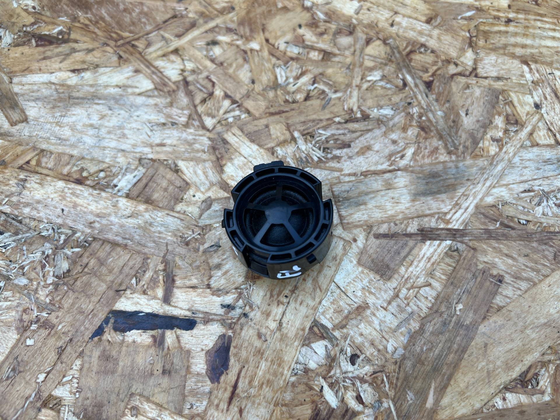 Динамик торпедо Kia K5 3 2025 OEM 96310L2000