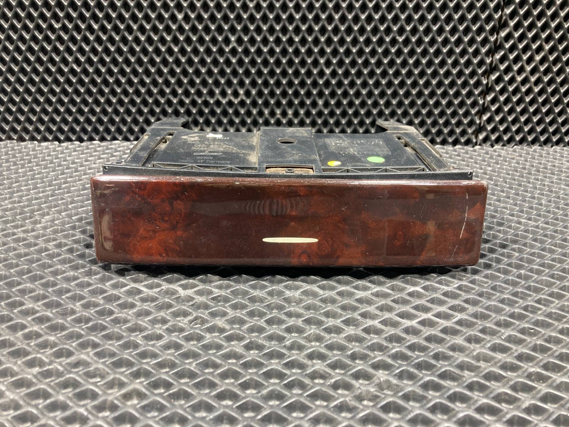 Подстаканник задний Porsche Cayenne 957 2005 OEM 7L5862532