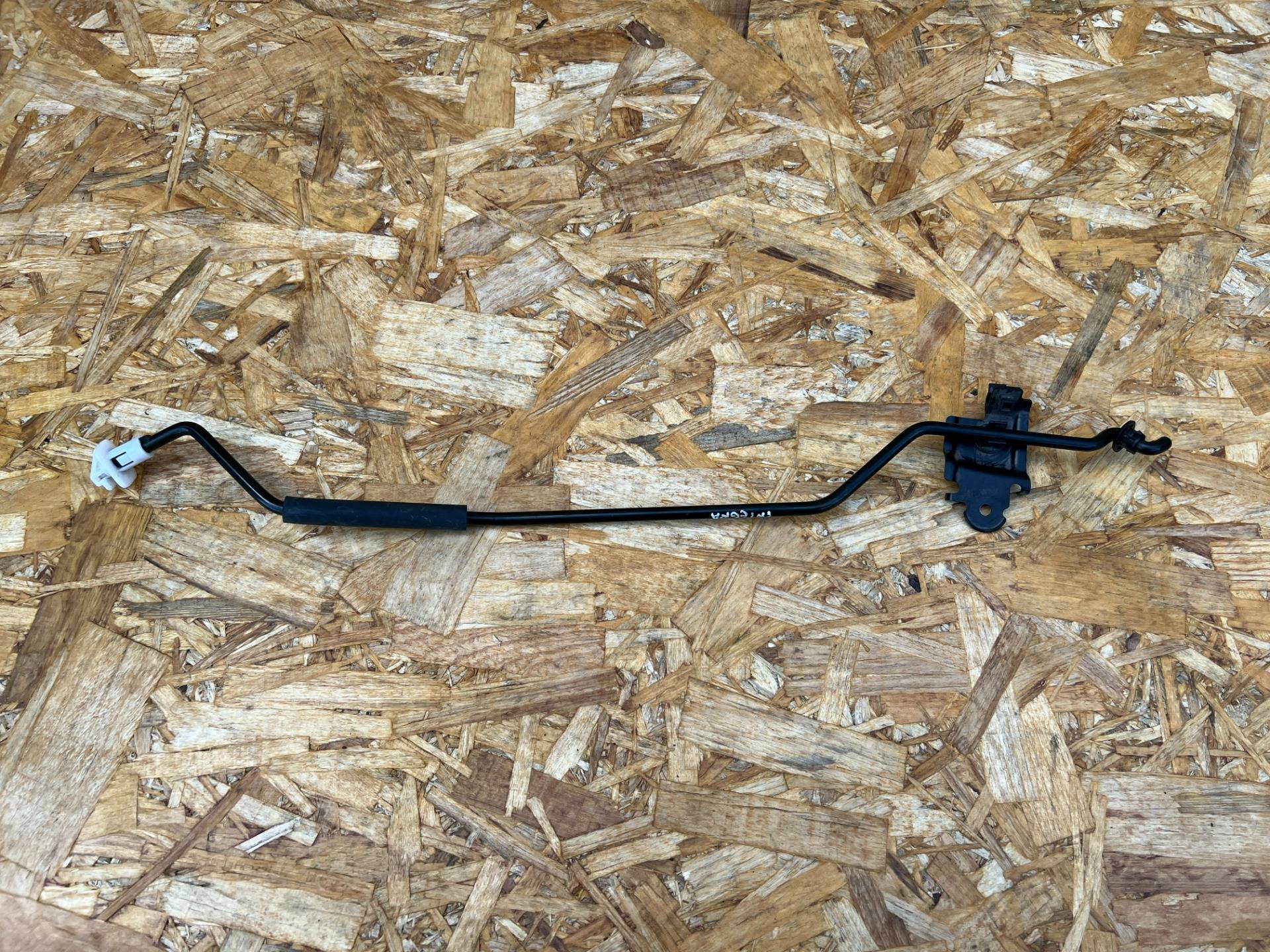 Держатель капота Acura Integra 4 2024 OEM 74145T20A00