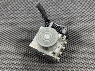 блок ABS Land Rover Range Rover Evoque L538 [рестайлинг] L538 2015, 2.0 л., 204PT, бензин, АКПП, внедорожник 5 дв., EJ322C405AK, LR069225, LR072596, LR047446, LR061892