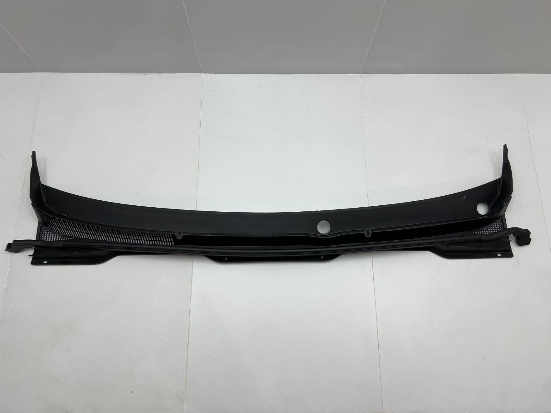 Дождевик Kia Carnival 4 2022 OEM 86150-R0000