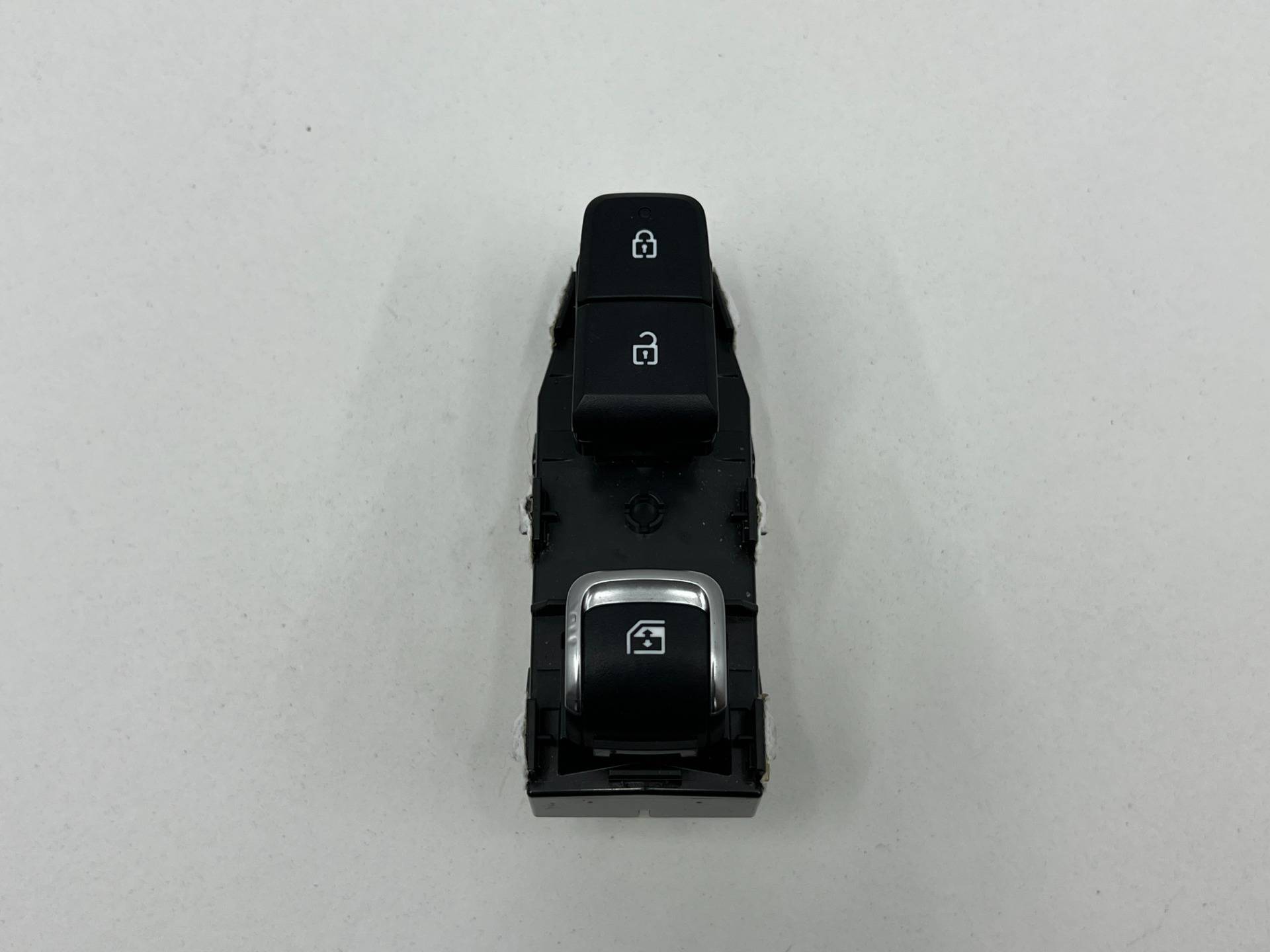 кнопка стеклоподъемника двери передней правой Kia Carnival 4 2022 OEM 93581-R0220WK