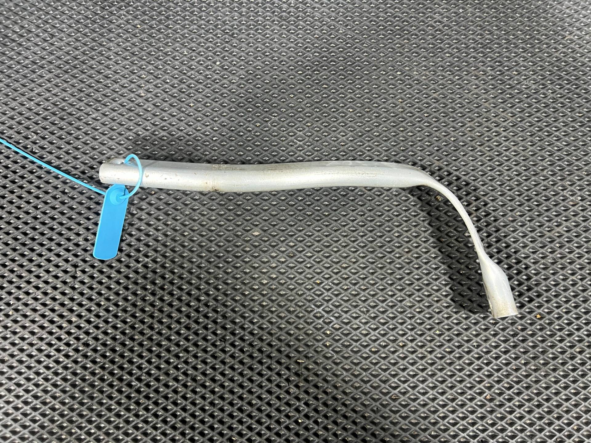 Кронштейн крепления крыла Audi A8 D4/4H 2013 OEM 4H0821259C