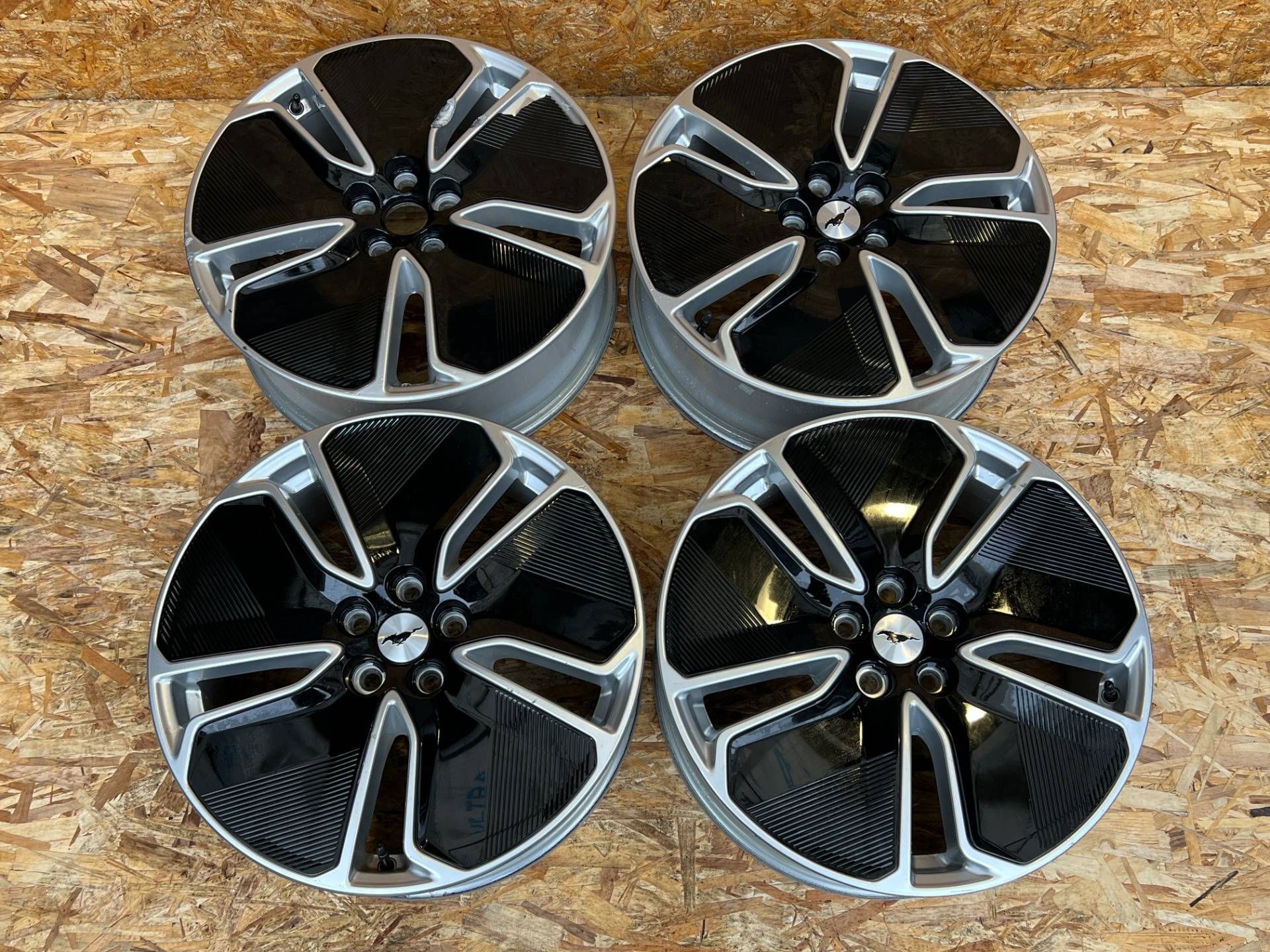 диск литой Ford Mustang Mach-E 2023 OEM LJ8C1007C1A