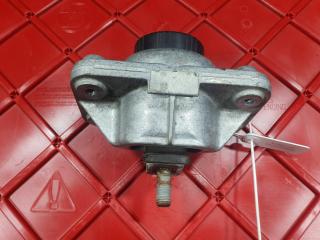 подушка крепления двигателя Land Rover Discovery 5 поколение 2017, 2.0 л., 204PT, бензин, АКПП, внедорожник 5 дв., LR123913