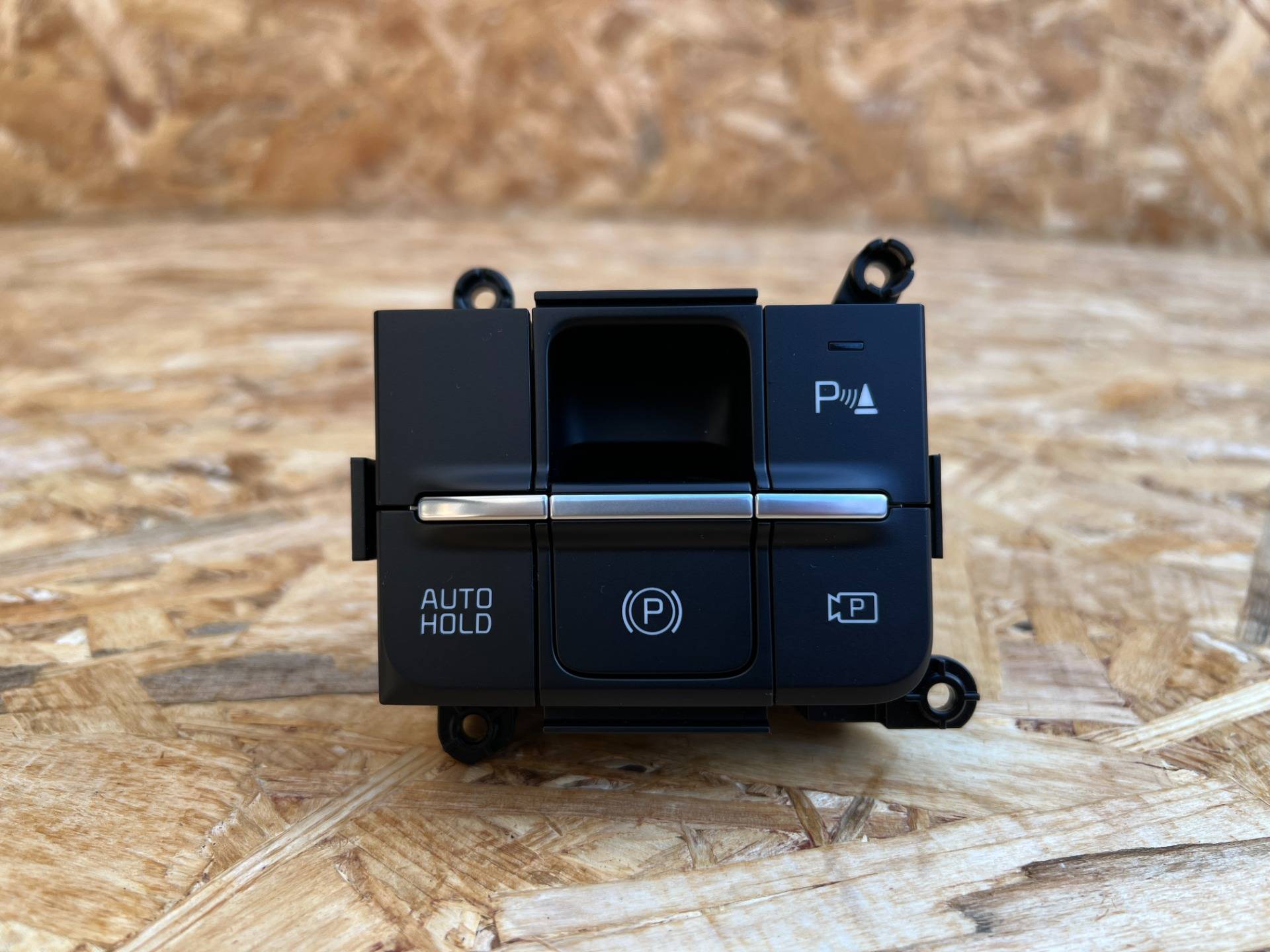 Кнопка ручного тормоза (ручника) Kia K5 3 рестайлинг 2025 OEM 93766-L2RF0