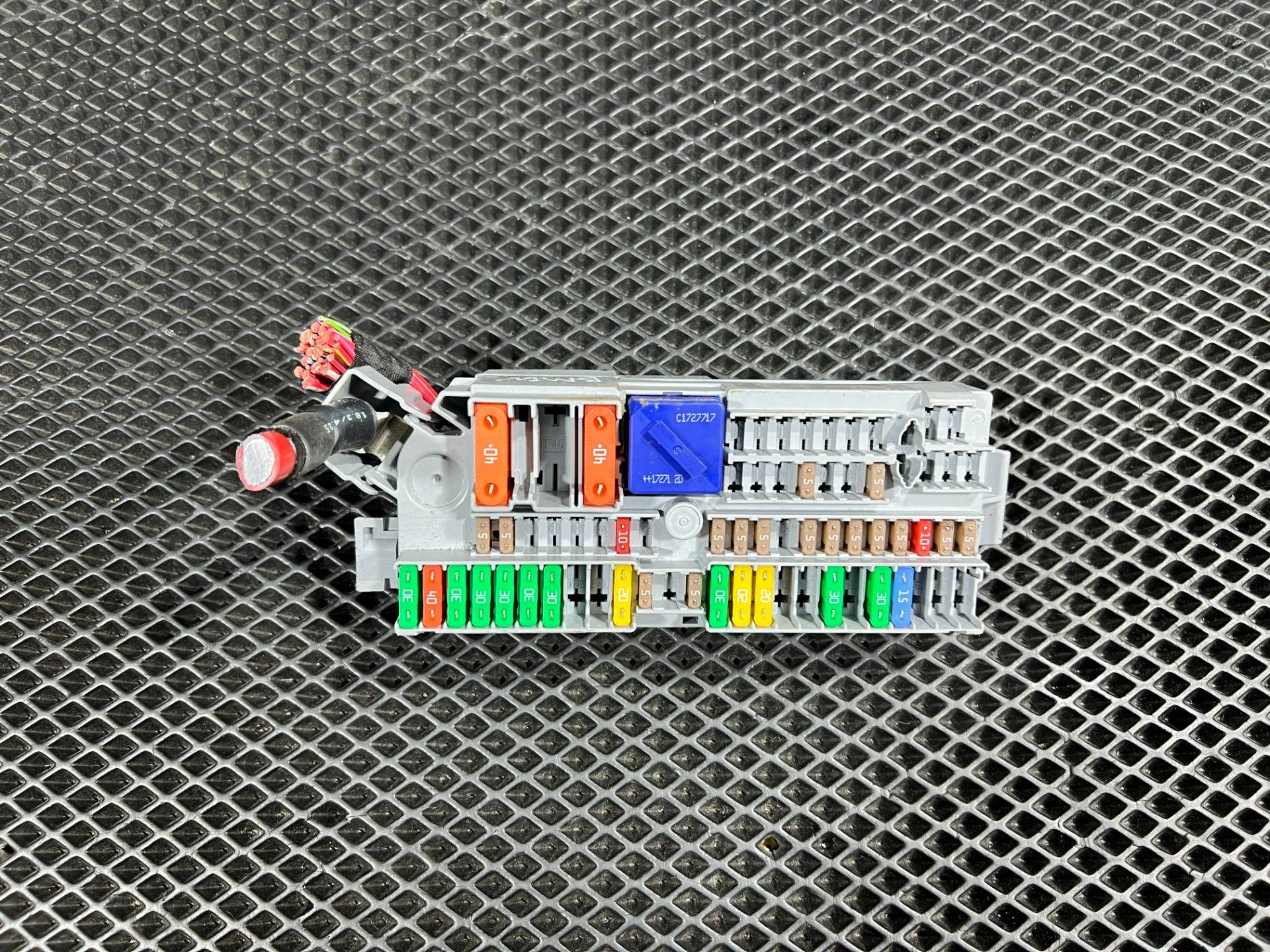Блок предохранителей BMW 5 G30/G31 2018 OEM 9350313, 61149350313