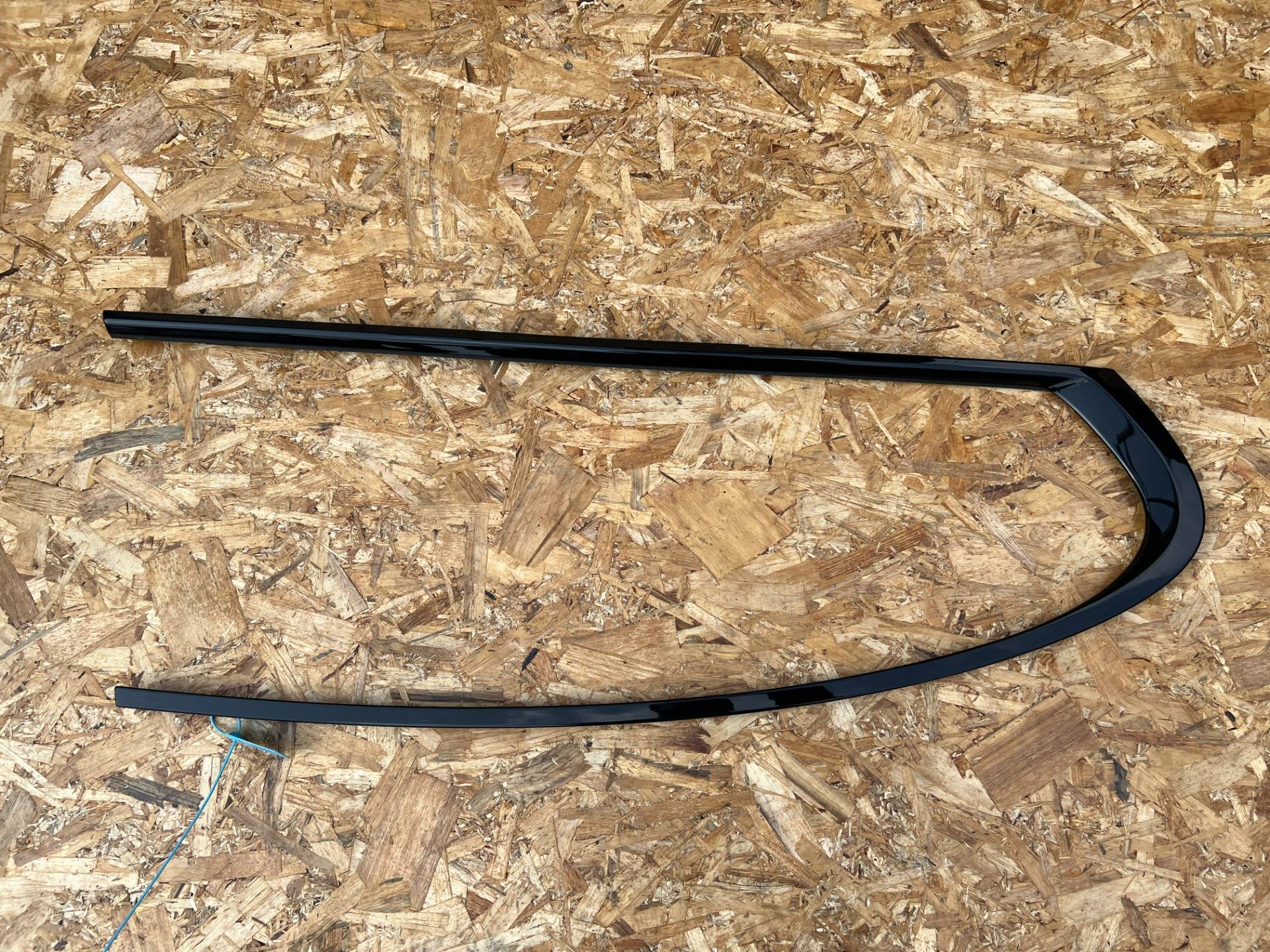 Молдинг двери задней правой BMW 7 G11/G12 2017 OEM 7397864, 51357397864