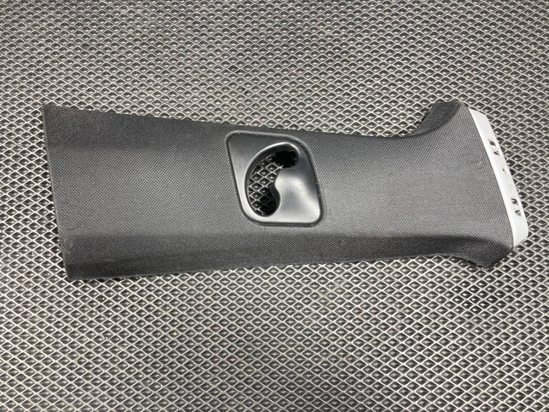 Обшивка стойки центральной левой BMW X5 F15 2018 OEM 505462PD, 51437284703