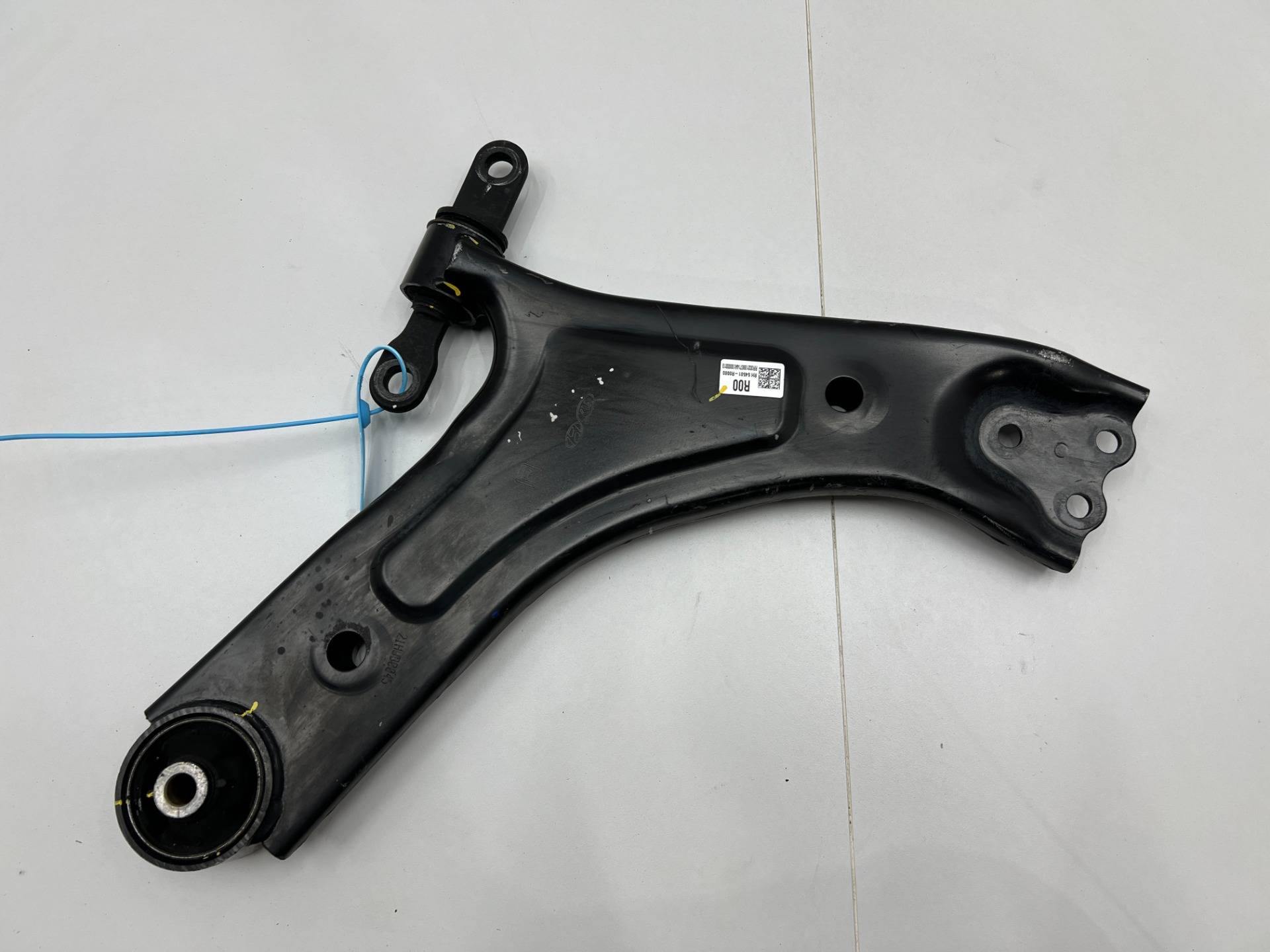 рычаг передний правый Kia Carnival 4 2022 OEM 54501-R0000