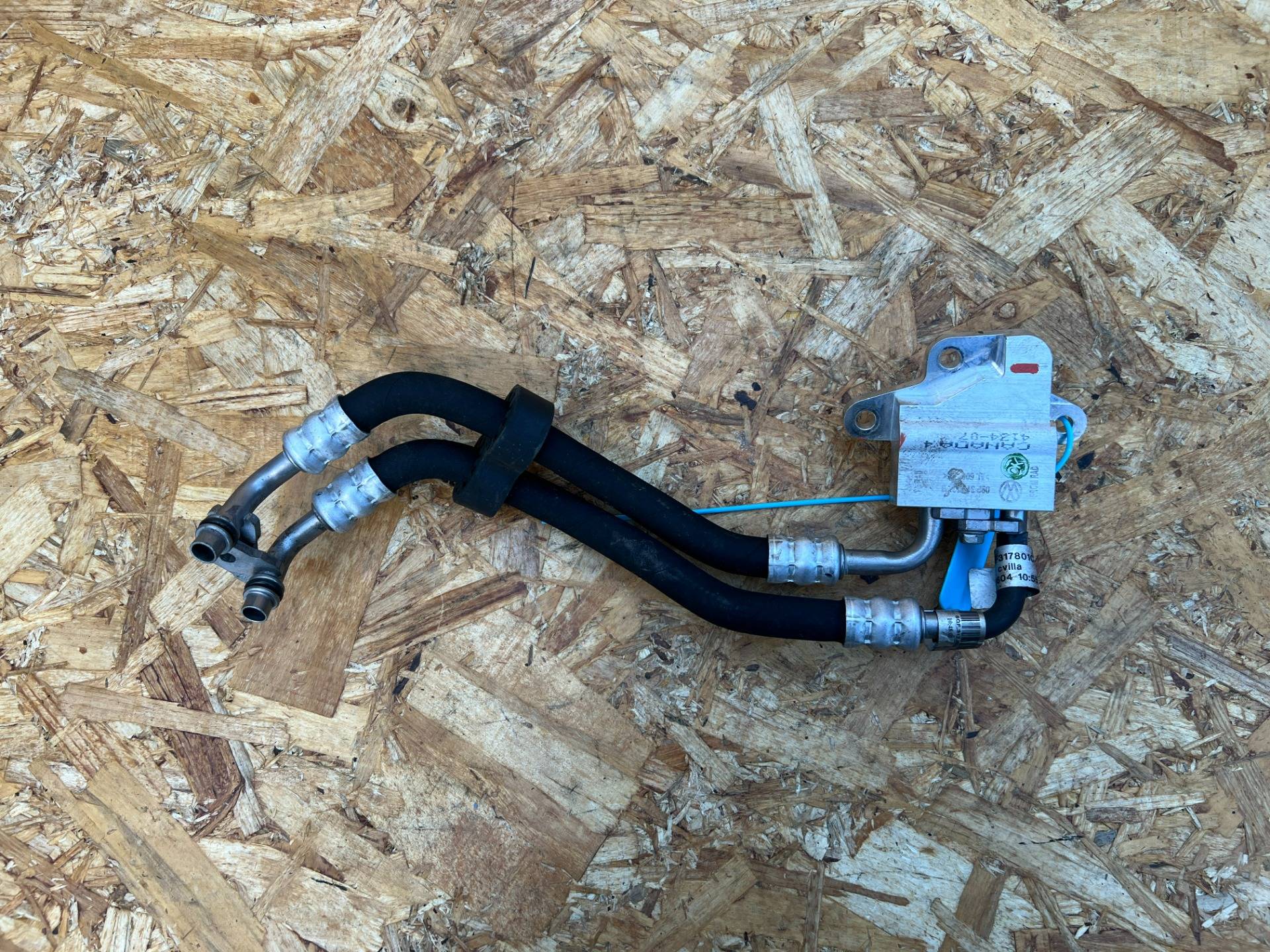 Шланг (трубка) АКПП Volkswagen Tiguan 2 2024 OEM 5QF317801C