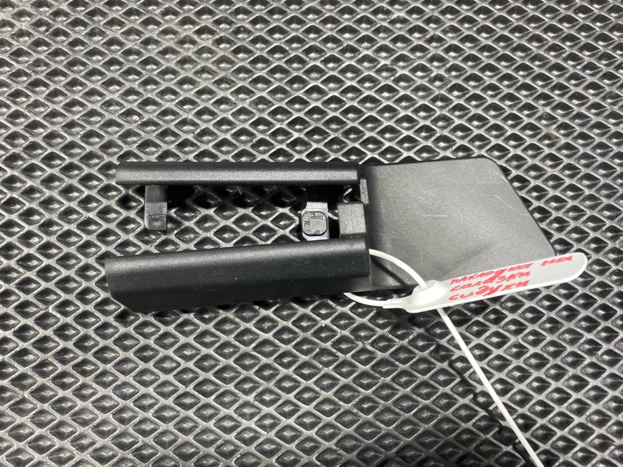 Пластик салазок сидений BMW X5 F15 2018, 3.0 л., N55 B30 A, бензин, АКПП, внедорожник 5 дв., 52107296203 - фото №1