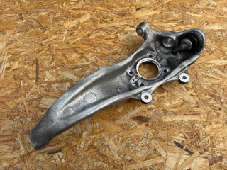 кулак поворотный левый BMW 7 серия G11/G12 2019, 4.4 л., N63 B44 A, бензин, АКПП, седан, 688437901, 31206884379