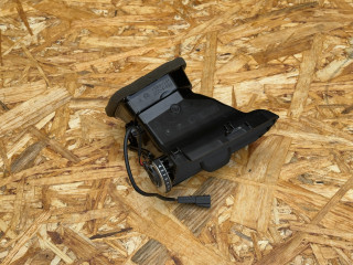 дефлектор обдува салона Audi A5 F5 [рестайлинг] 2019, 2.0 л., CVKB, бензин, АКПП, лифтбэк, 8W1820901