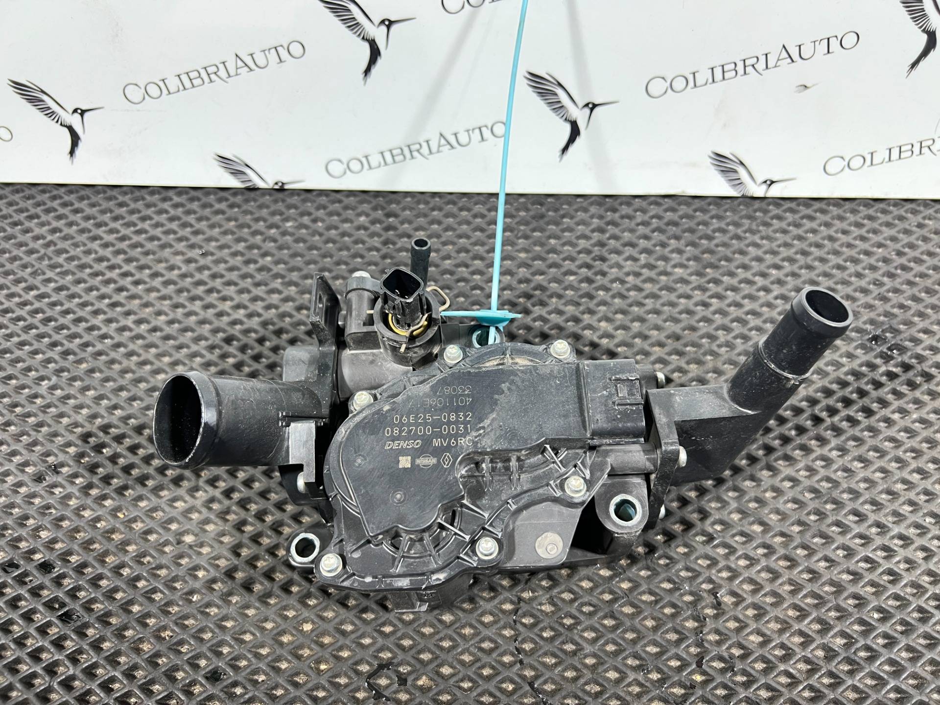 Корпус термостата Nissan Rogue T33 2022 OEM 0827000031