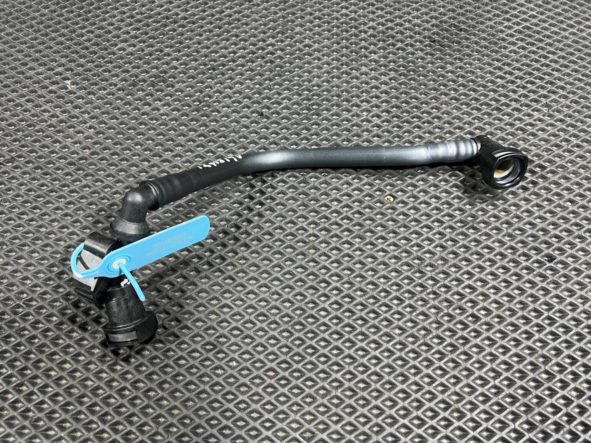 Патрубок (трубопровод, шланг) Buick Encore GX рестайлинг 2024 OEM 24116732
