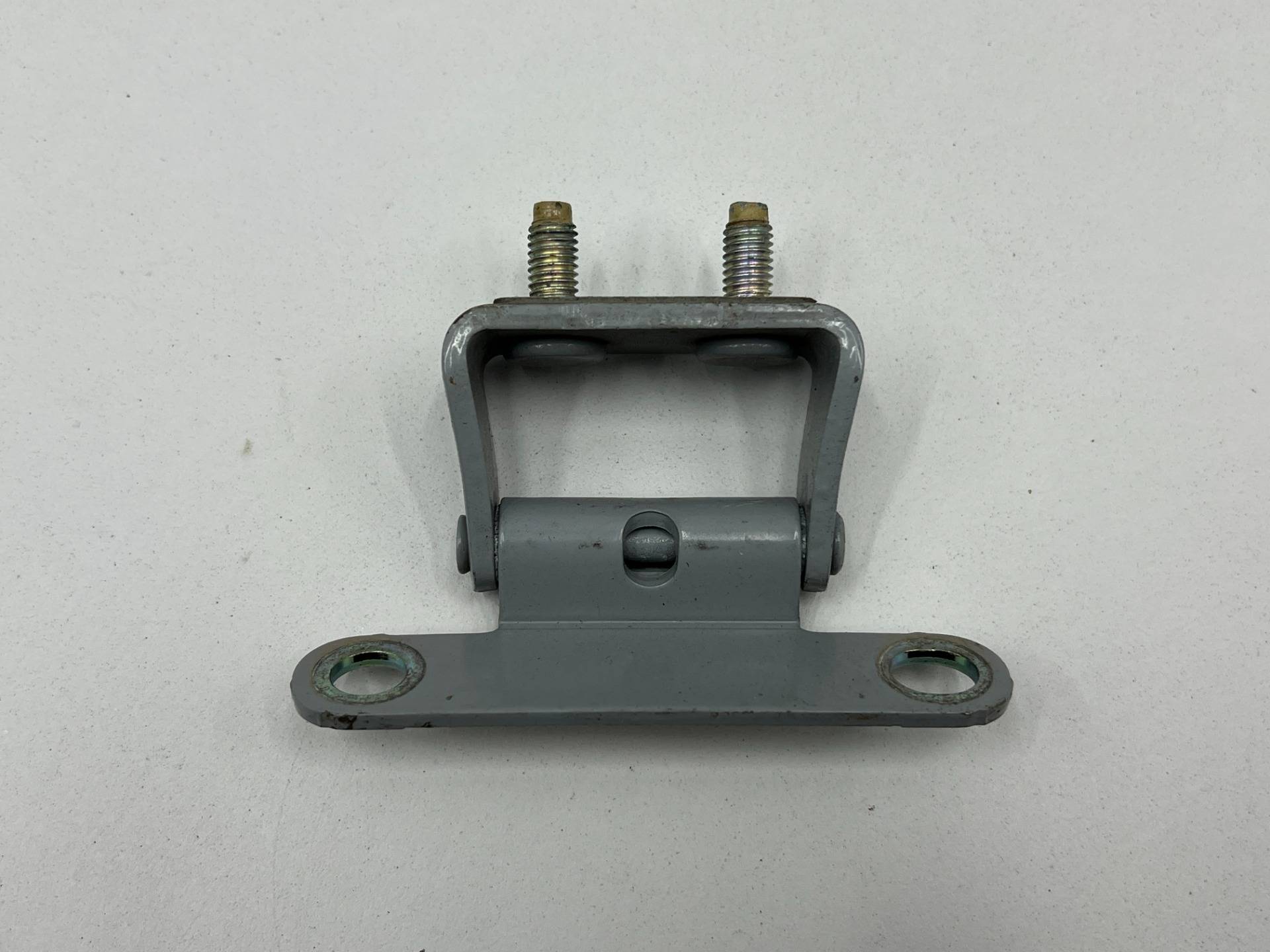 Петля крышки багажника Kia Carnival 4 2022 OEM 72910R0000