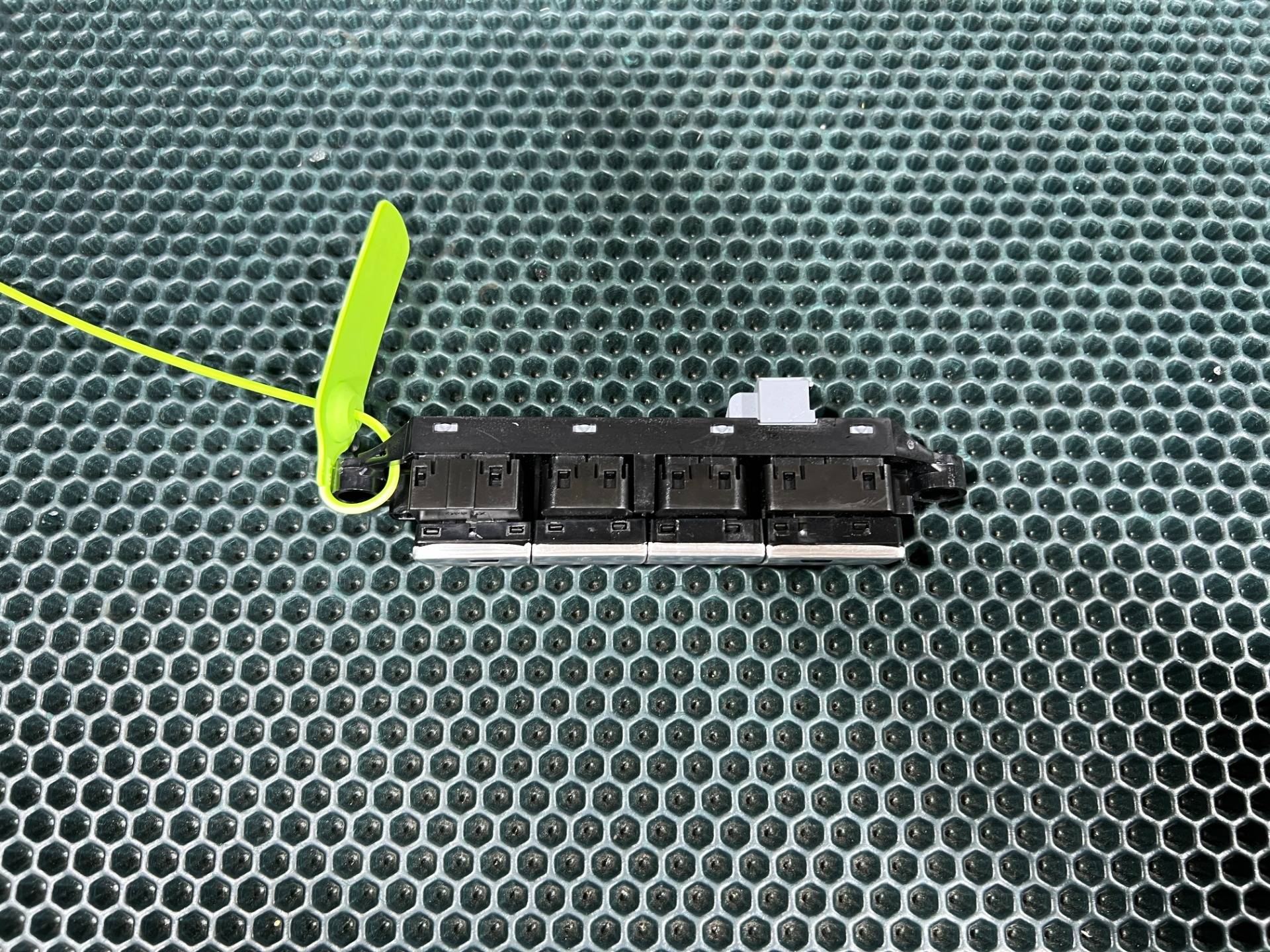 Блок памяти сидений Audi S8 D4 2016 OEM 4H0959769D