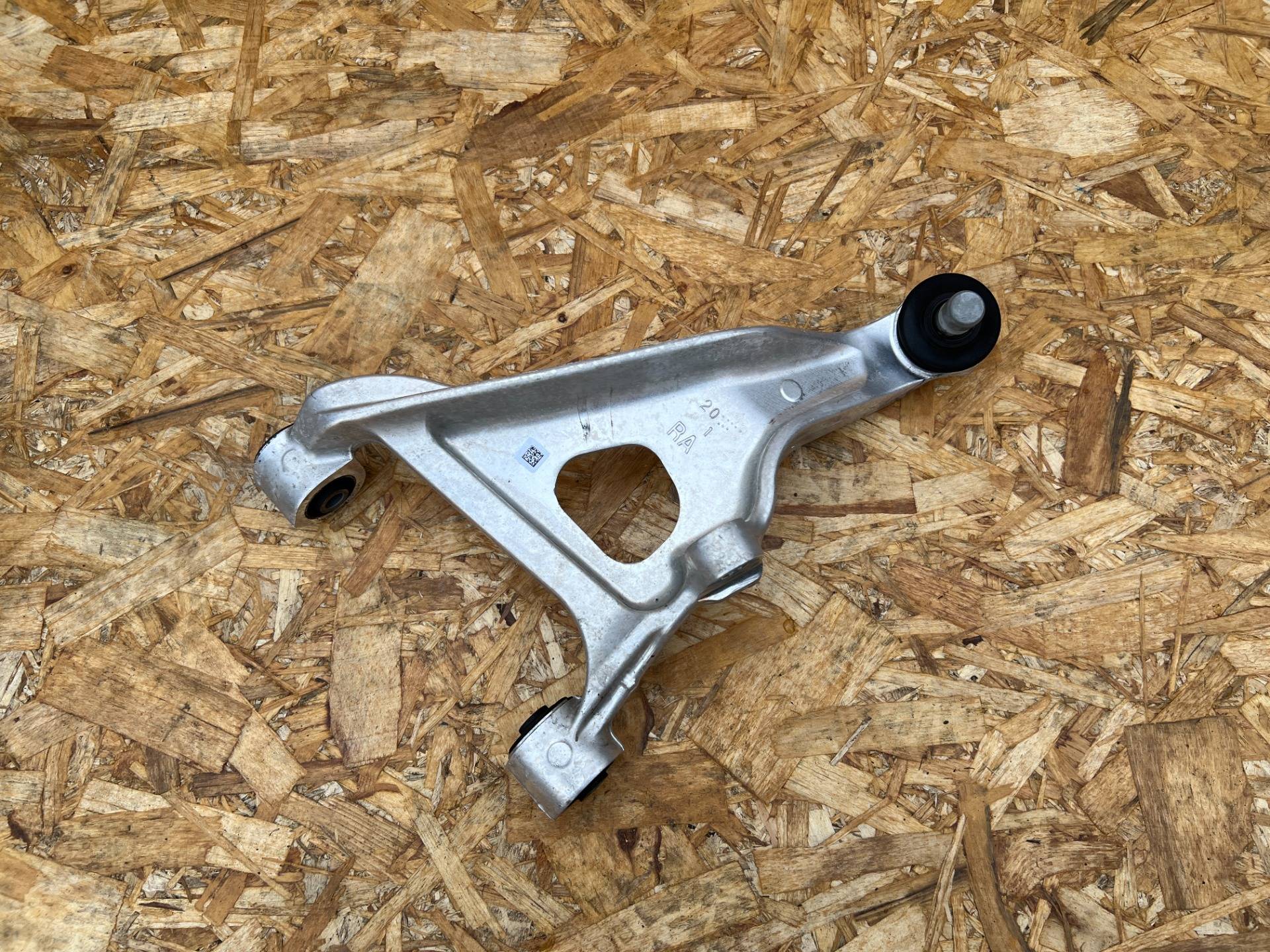 рычаг задний правый Nissan Rogue T33 2023 OEM 555016RR0B, 555016RR0A