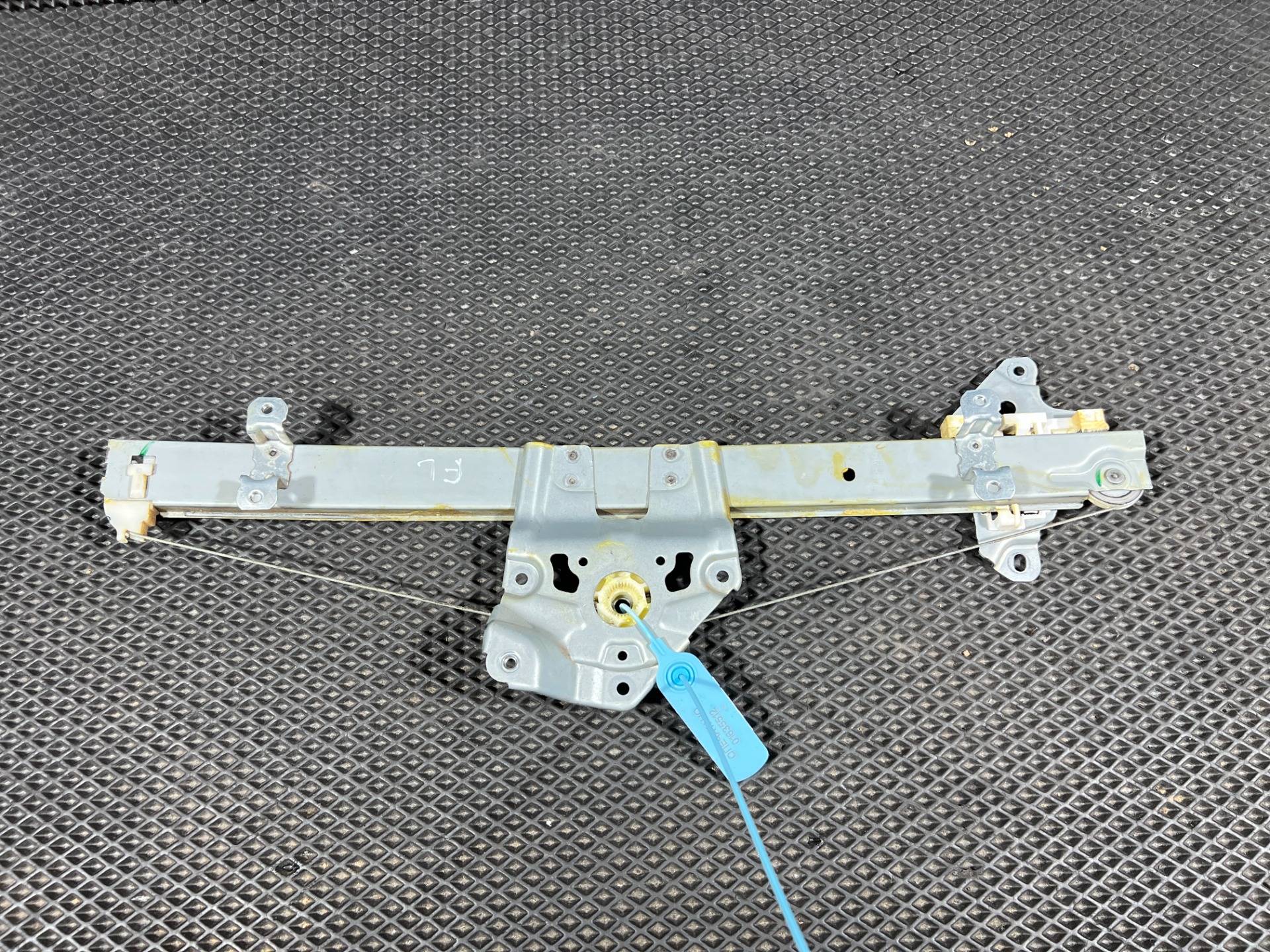 стеклоподъемник передний левый Nissan Rogue T33 2022 OEM 807216RA0A
