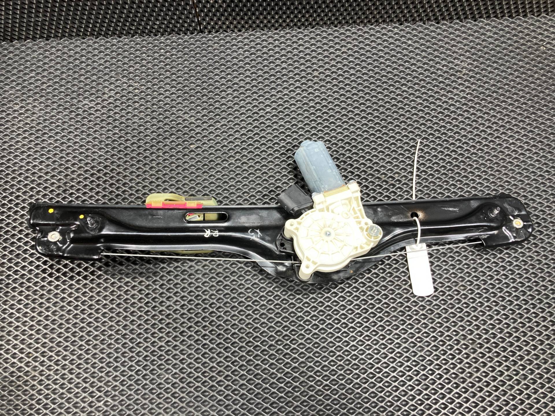 стеклоподъемник задний правый BMW X5 F15 2018 OEM 7322748, 51357291952