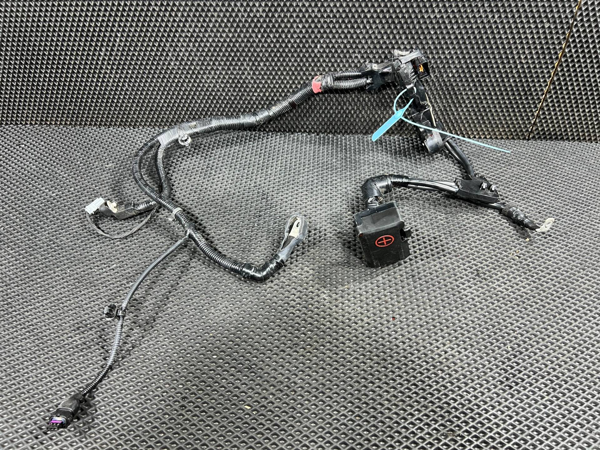 Плюсовой провод аккумулятора Kia K5 3 рестайлинг 2025 OEM 91855L2540, 91975L1020