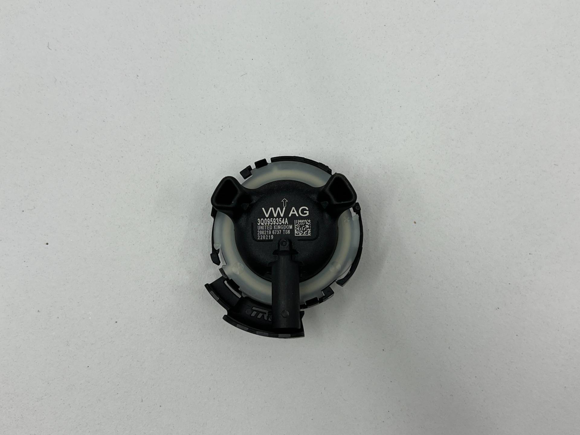 Датчик удара Volkswagen Arteon 2019 OEM 3Q0959354A