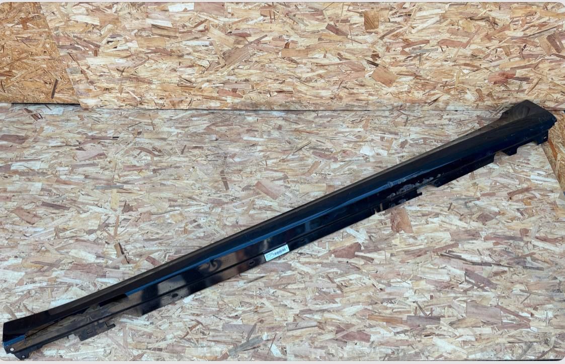 накладка на порог BMW 7 серия G11/G12 2018, 4.4 л., N63 B44 A, бензин, АКПП, седан, 51778061145 - фото №1