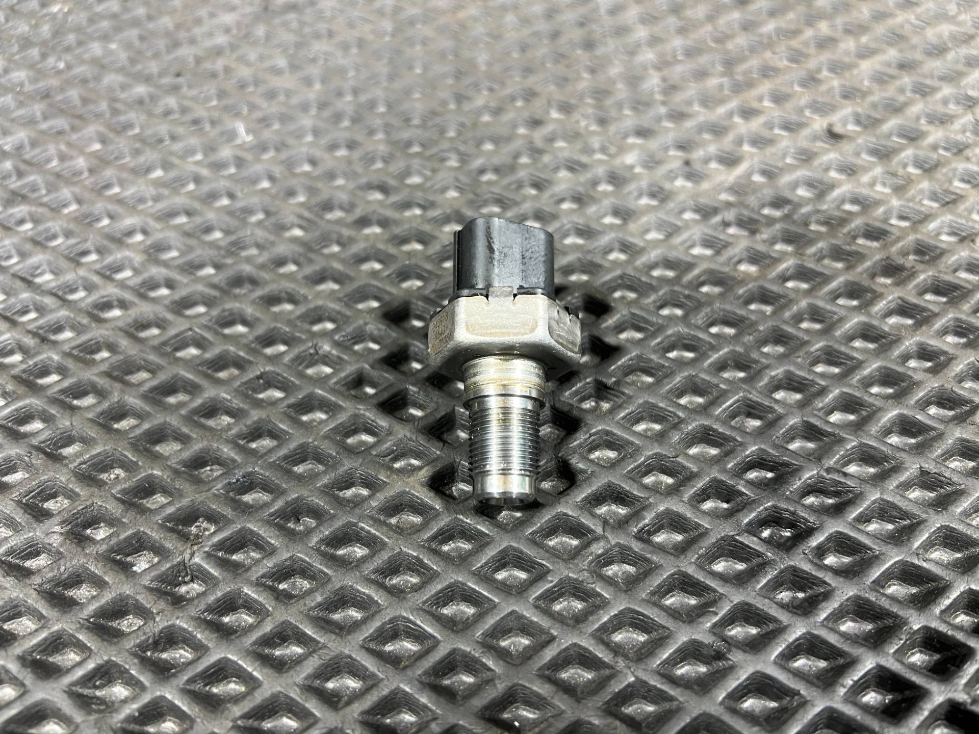 Датчик давления топлива Honda Accord 11 поколение 2025 OEM 240918-9640