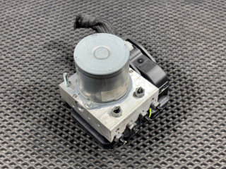 блок ABS Mercedes-Benz GLB-Класс 1 поколение 2021, 2.0 л., бензин, АКПП, внедорожник 5 дв., A1779007805