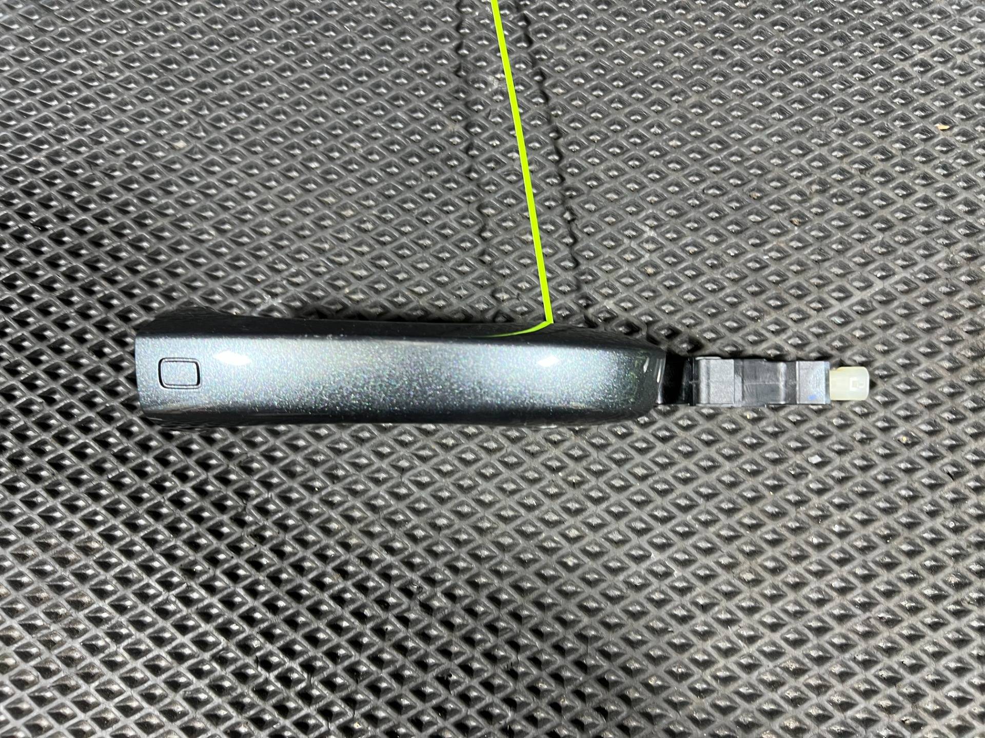 Ручка наружная передняя правая Audi A8 D4/4H 2012 OEM 4H0837206