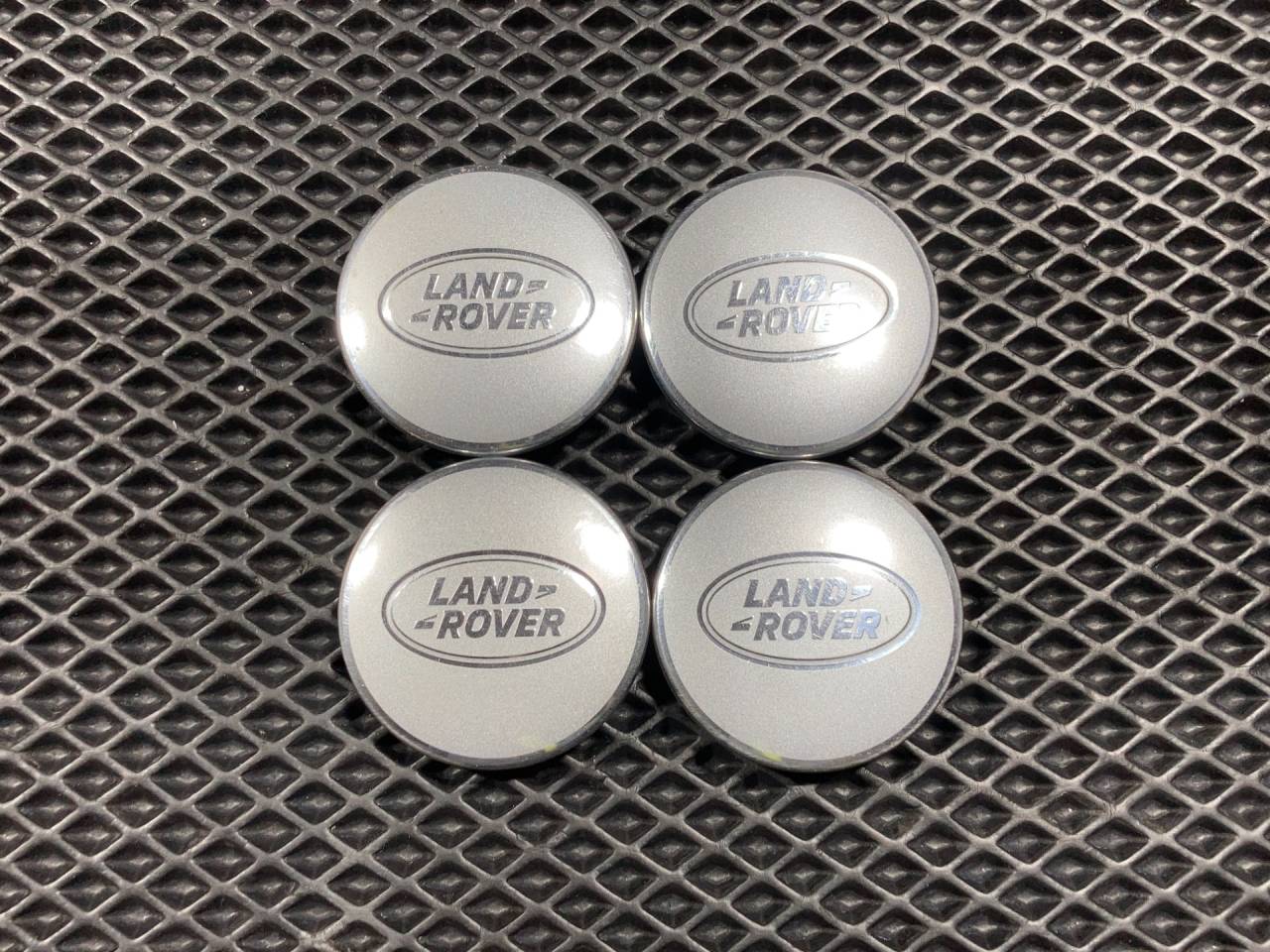 колпачок литого диска Land Rover Range Rover Sport 2 поколение 2015, 5.0 л., 508PS, бензин, FK521A096AA, FK521A096BA - фото №1