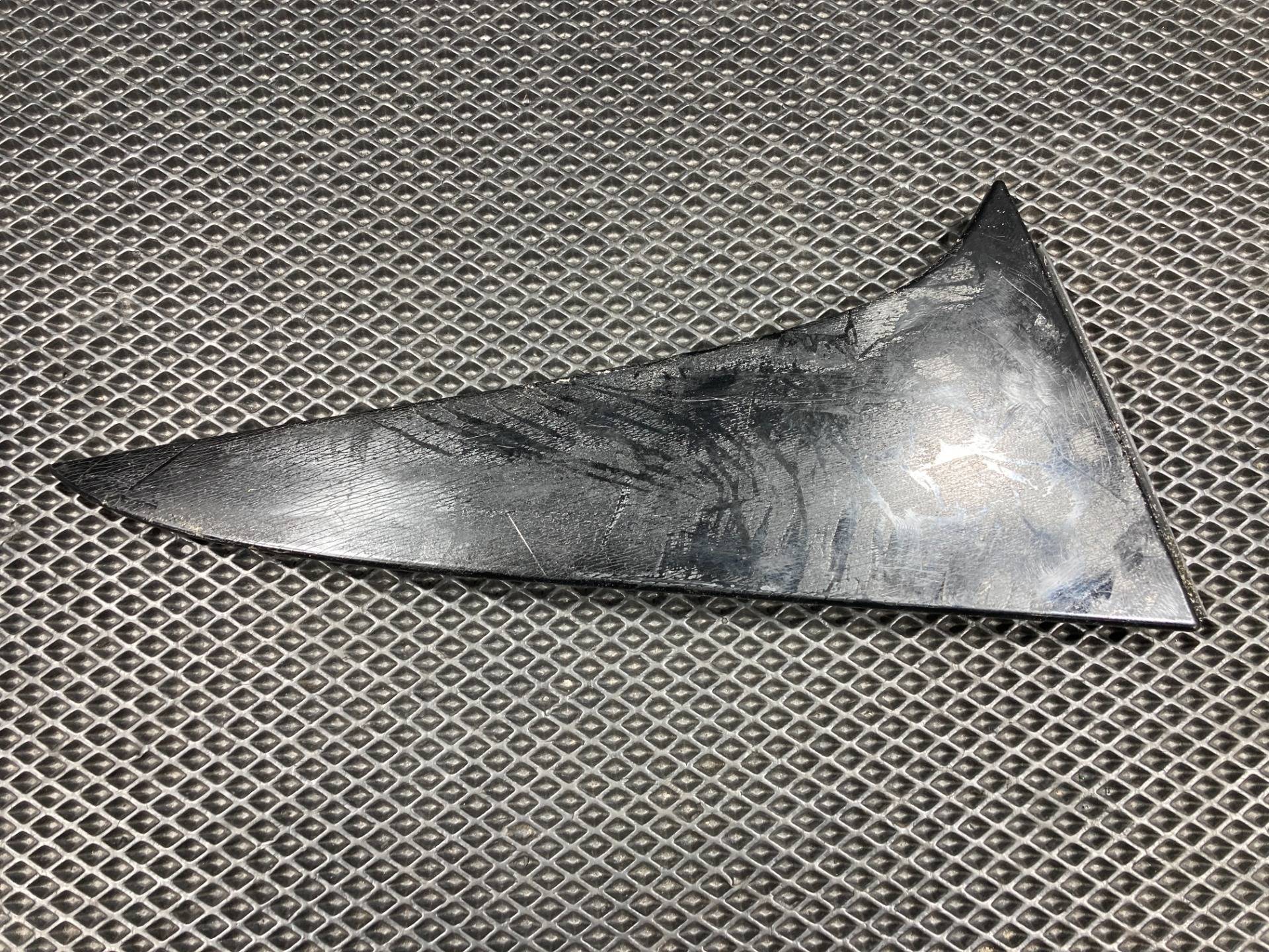 Накладка двери (крышки) багажника BMW X5 F15 2018 OEM 51627304606