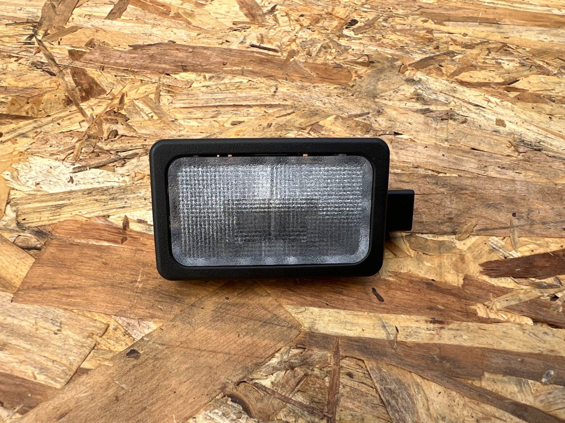 Фонарь освещения багажника Honda ZR-V 2022 OEM 342603M0