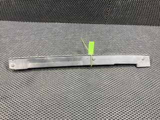 планка под капот Audi Q5 FY 2018, 2.0 л., DAXB, бензин, робот, внедорожник 5 дв., 80A820581B