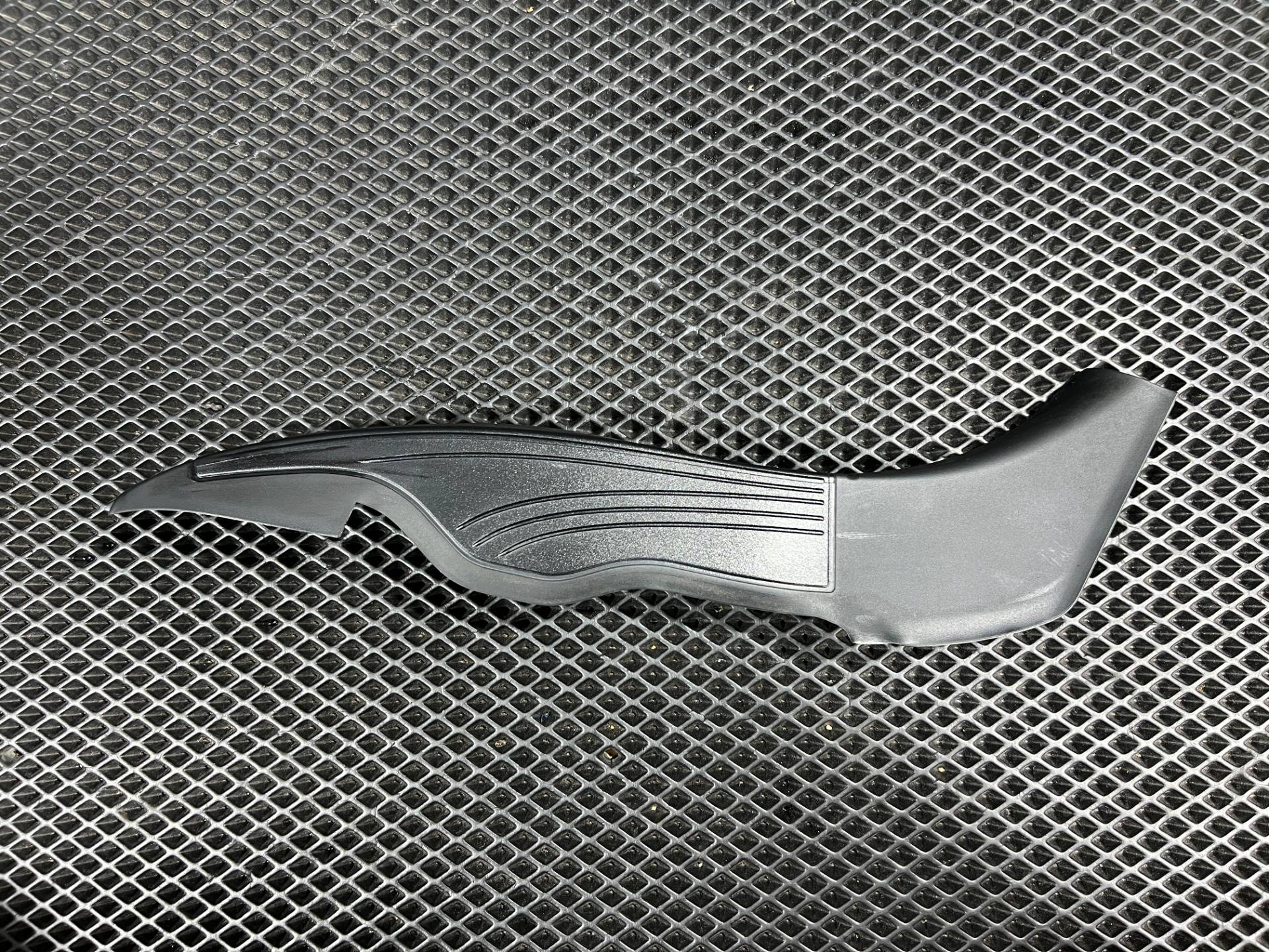 Накладка под фонарь левый BMW 7 G11/G12 2017 OEM 63217342961, 7342961