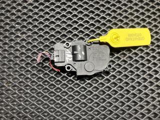 моторчик заслонки печки BMW 7 серия G11/G12 2018, 3.0 л., B58B30, бензин, АКПП, седан, CZ1139302040, EGP0012, 412650920, 410478280