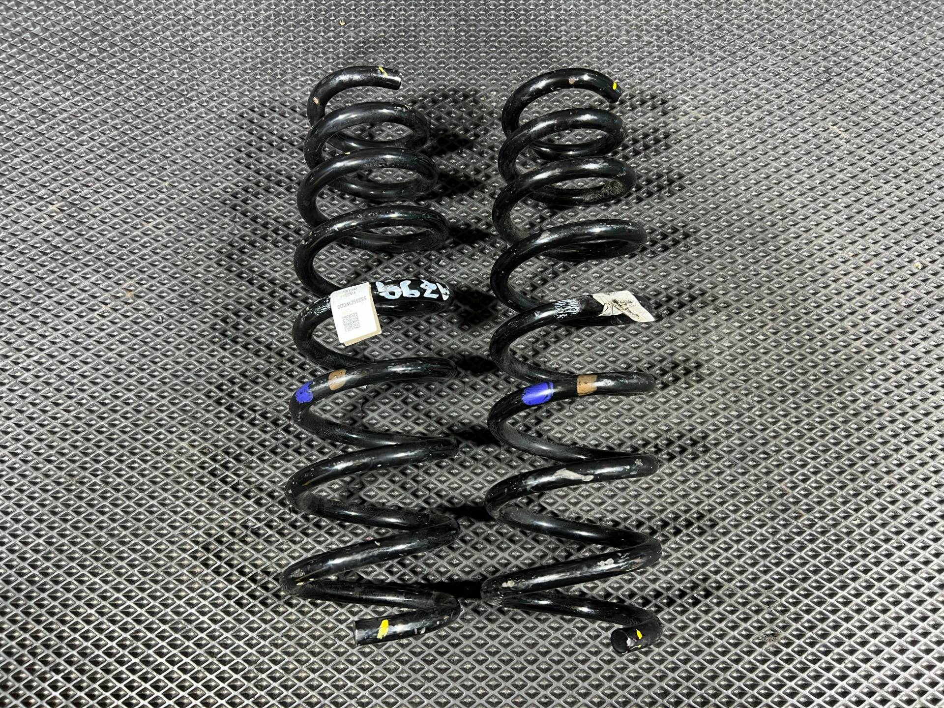 Пружина задняя Hyundai Tucson 4 поколение (NX4) 2024 OEM 55335CWCQ0