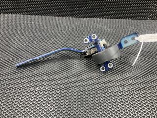 петля крышки багажника Porsche Cayenne 955 2006, 4.5 л., M 48.00, бензин, АКПП, внедорожник 5 дв., 7L5827301B