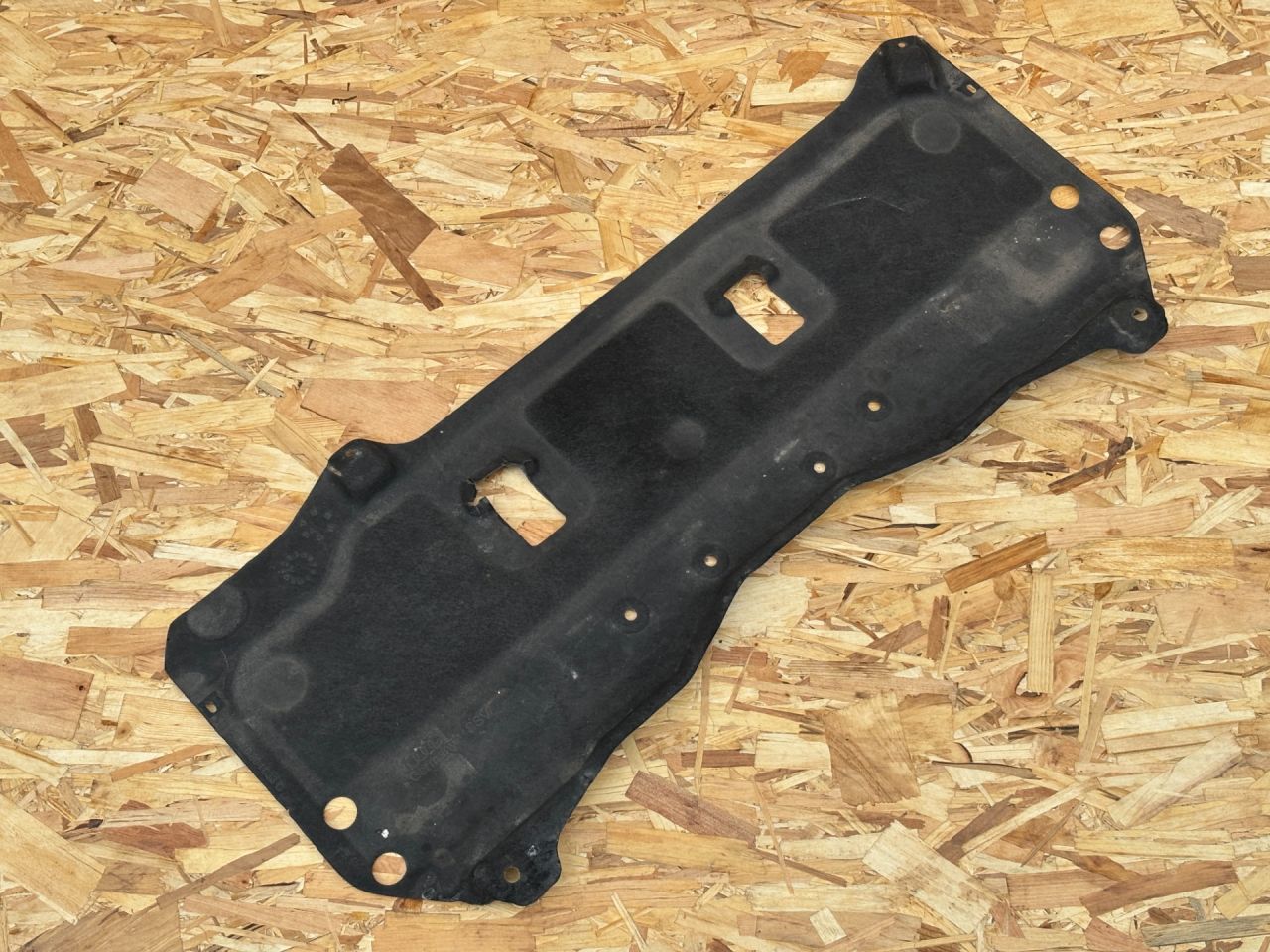 защита днища Audi Q7 4M 2019, 3.0 л., CREC, бензин, АКПП, внедорожник 5 дв., 4M0804033C - фото №1