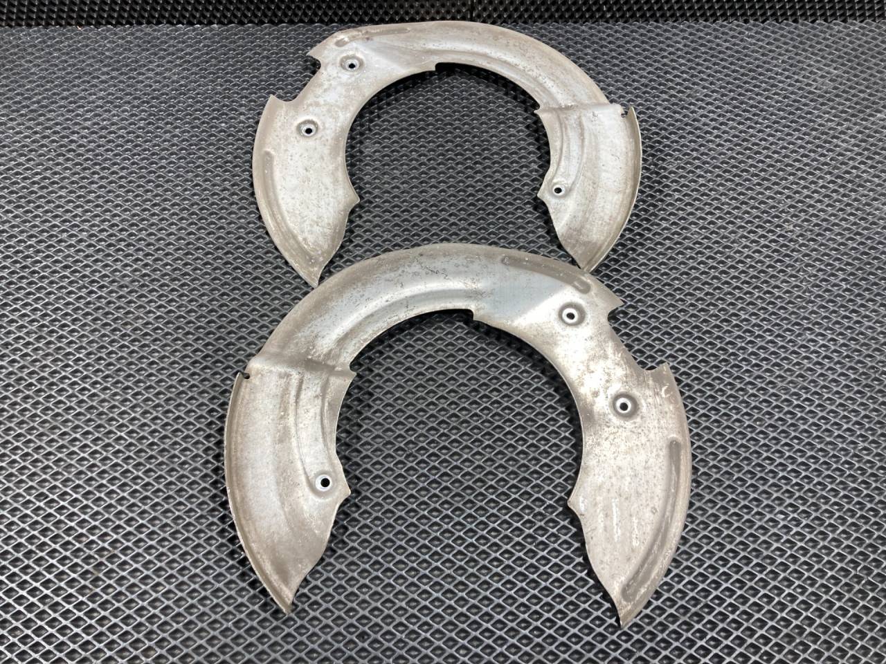 защитный кожух тормозного механизма Jaguar XF X260 260 2015, 2.0 л., бензин, АКПП, седан, GX632K005BD, GX632K004BD, T2H11209, T2H11207 - фото №1