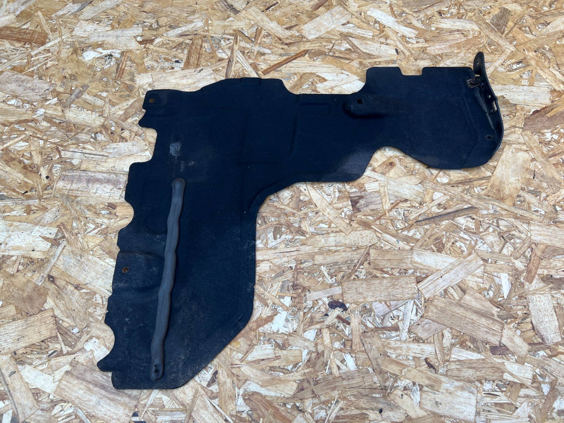 Защита днища Audi A8 D4/4H 2013 OEM 4H4825214C, 4H04H4825214C, 4H0825214C